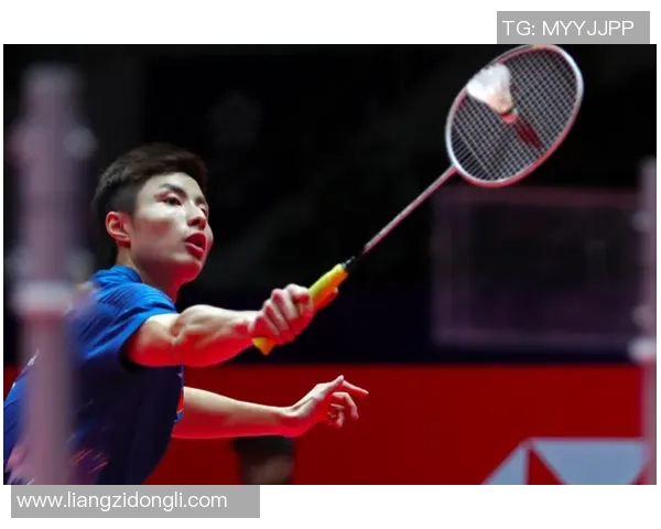 成都羽毛球队在选拔赛中以83分稳居积分榜首位引发关注